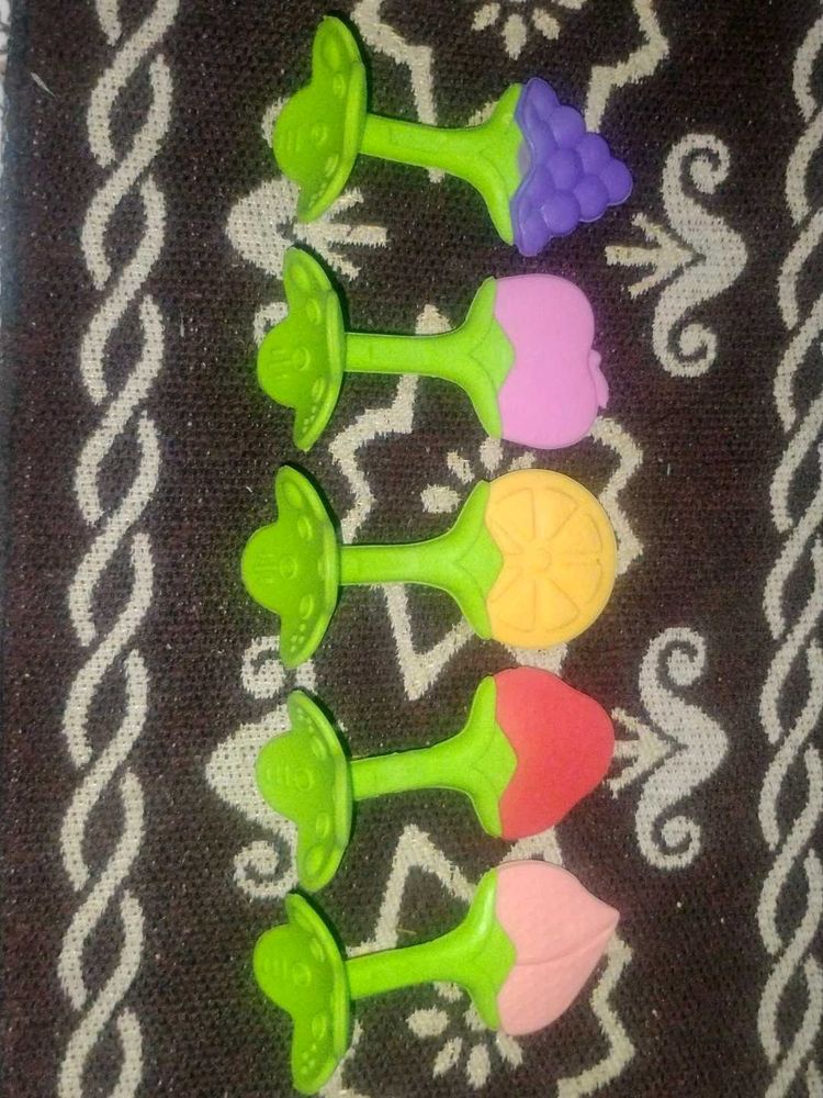 set of 5 silicon teethers for baby