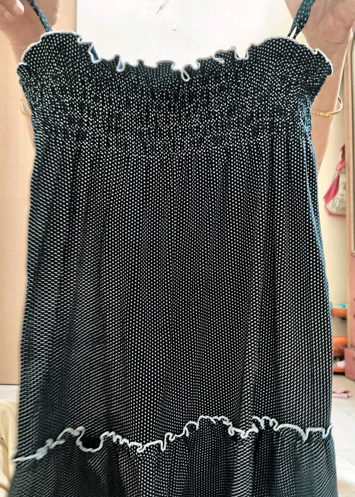 Black bliss ruffle top