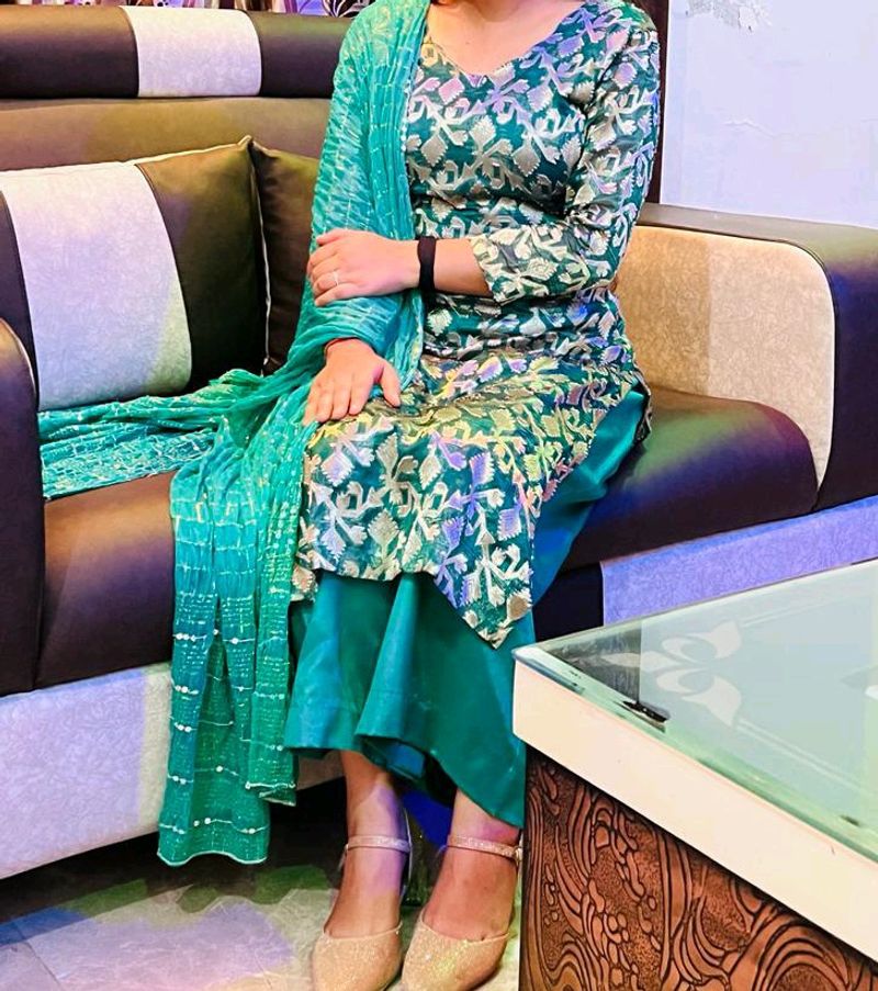 Party Wear Suit