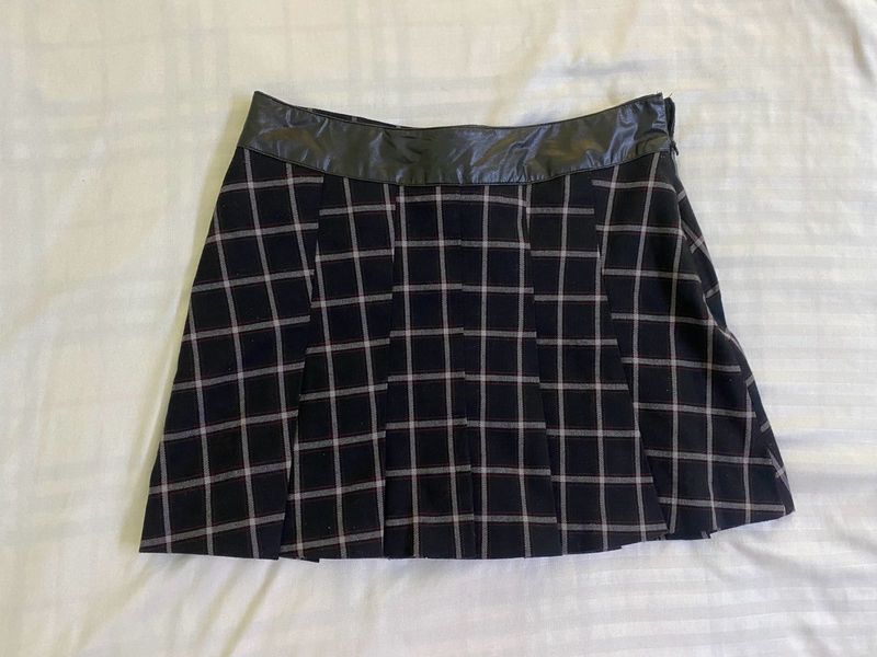 Tennis Checked Mini Skirt Waist 28-30