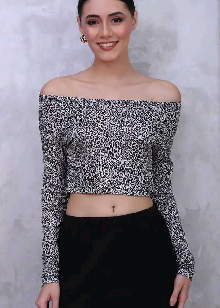 Chic Animal Print Off-Shoulder Top