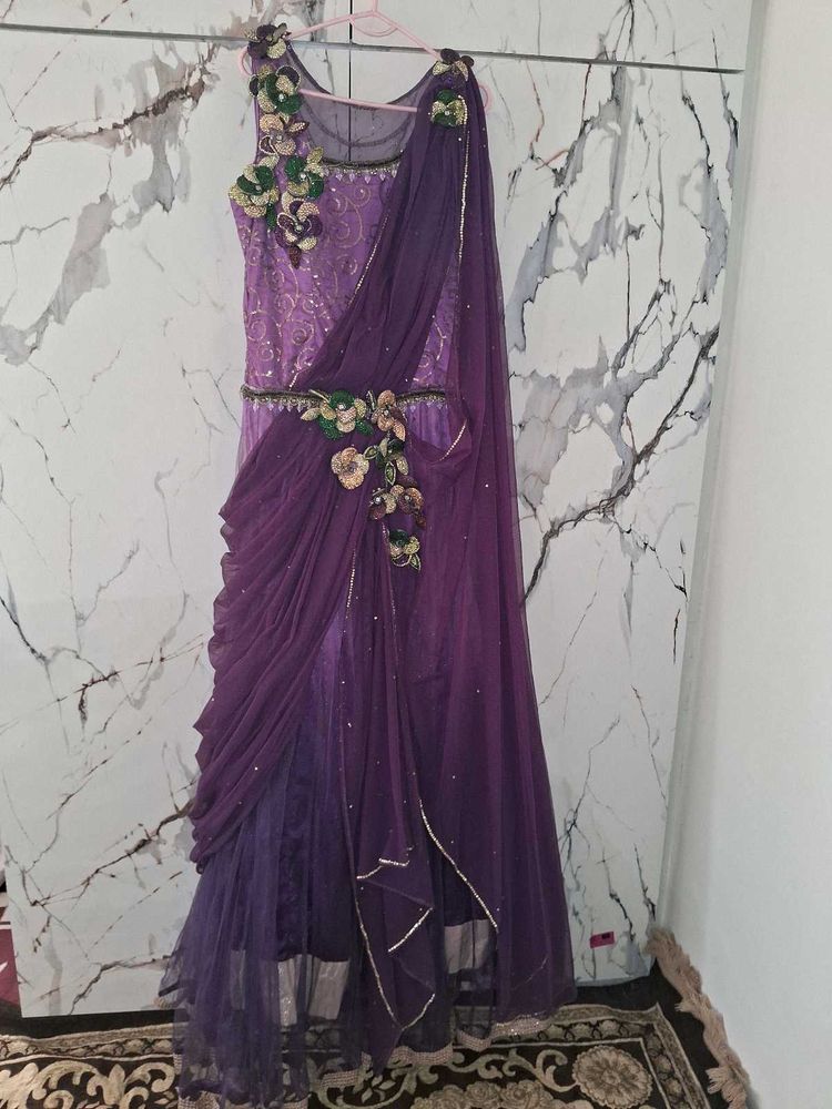 Heavy Designer Gown With Resin Matching Earings