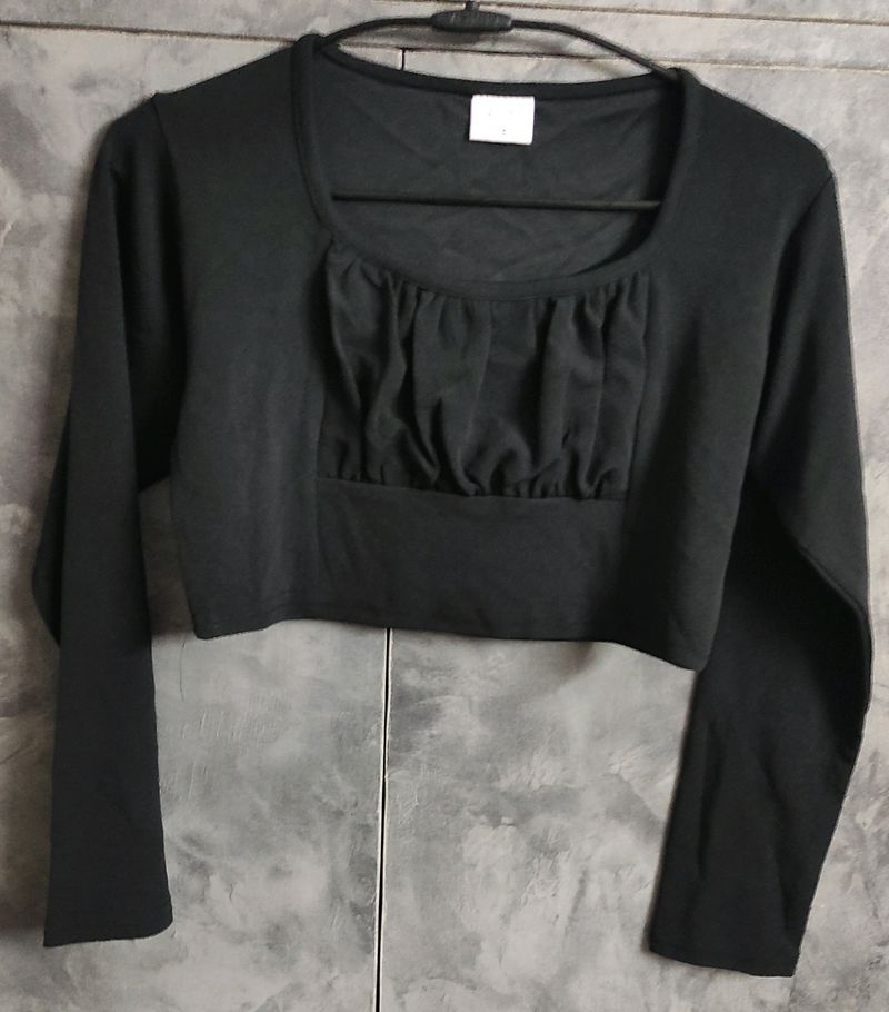 Full Sleeves Crop Top Cute Look