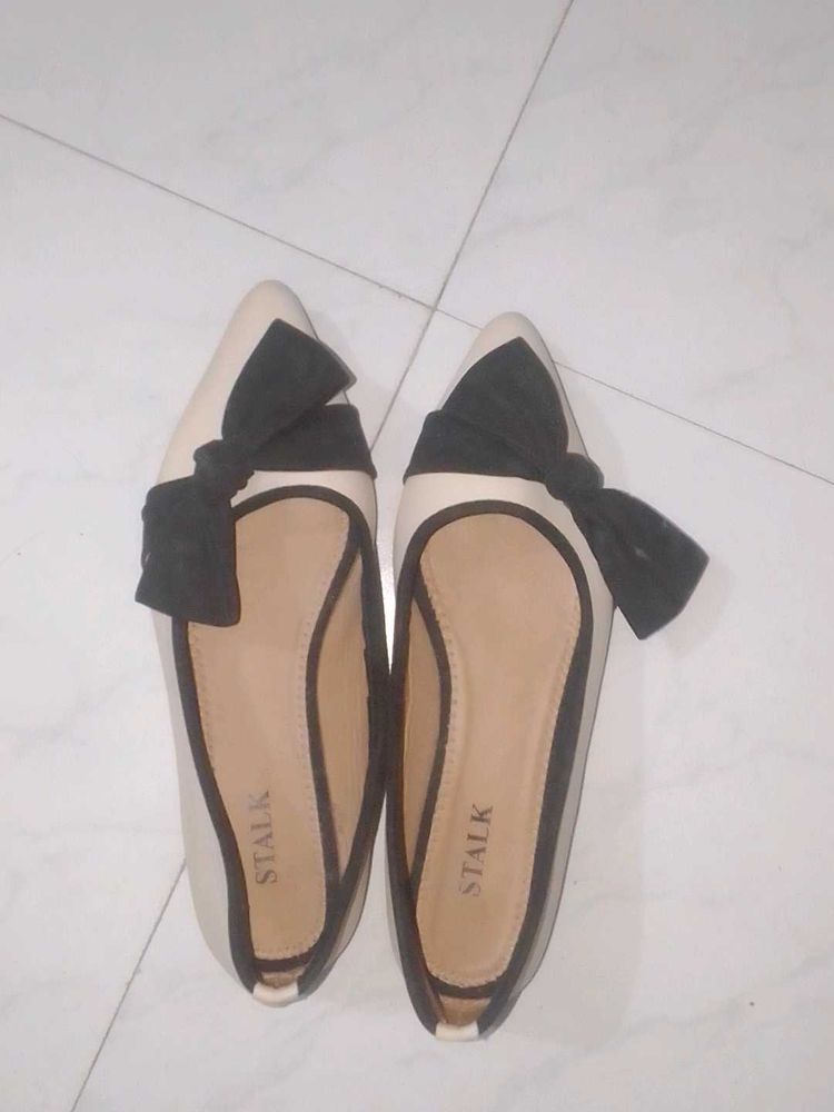 Ribbon Featured Ballerinas