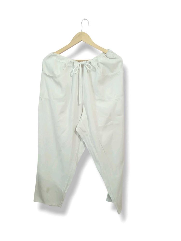 Women&#39;s Super White Pants