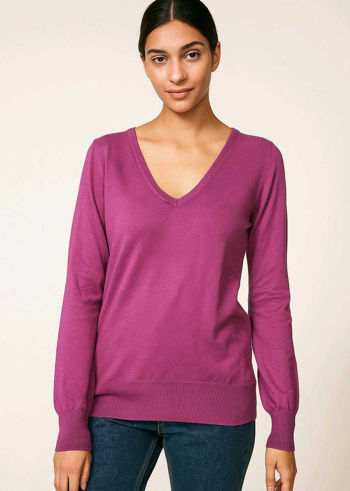 Magenta V-Neck Sweater