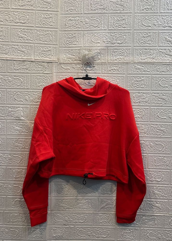 🇺🇸 Nike Pro Red Imported Cropped Hoodie