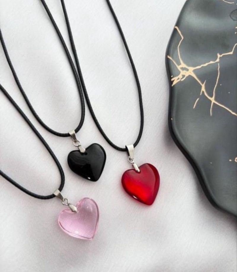 Trending Heart Glossy Chains (3 Colours)🎀🎀