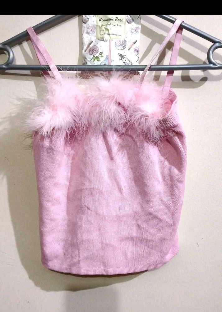 Pink  🩷 crop top