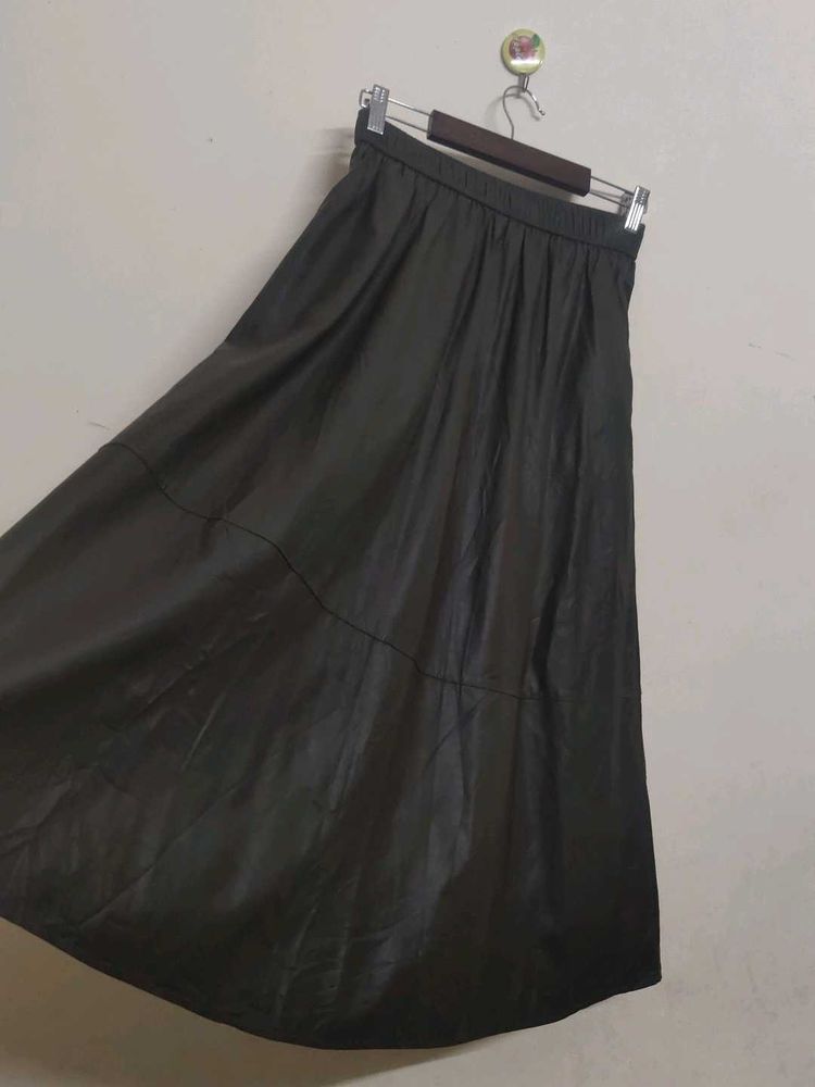 Elegant Olive Colour Maxi Skirt