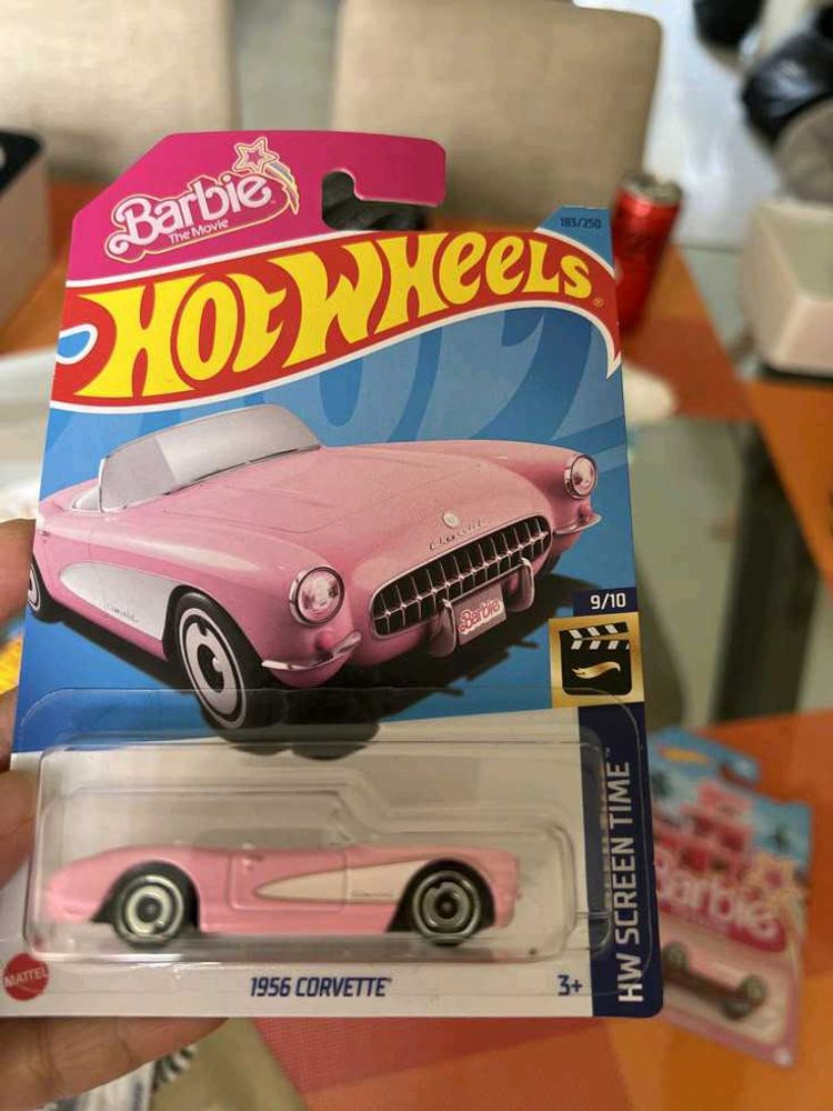 Barbie Hotwheels 1958 Corvette