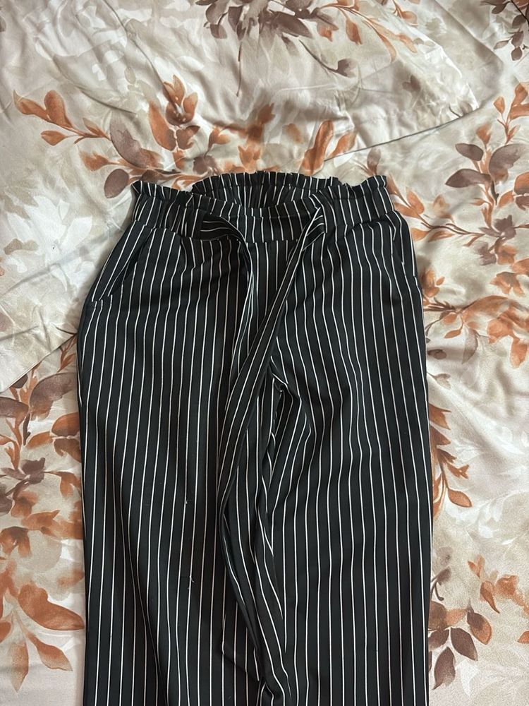 Striped Wide-Leg Pants