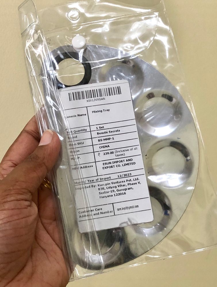 Makeup Mixing Tray And Eyelash Curler Combo