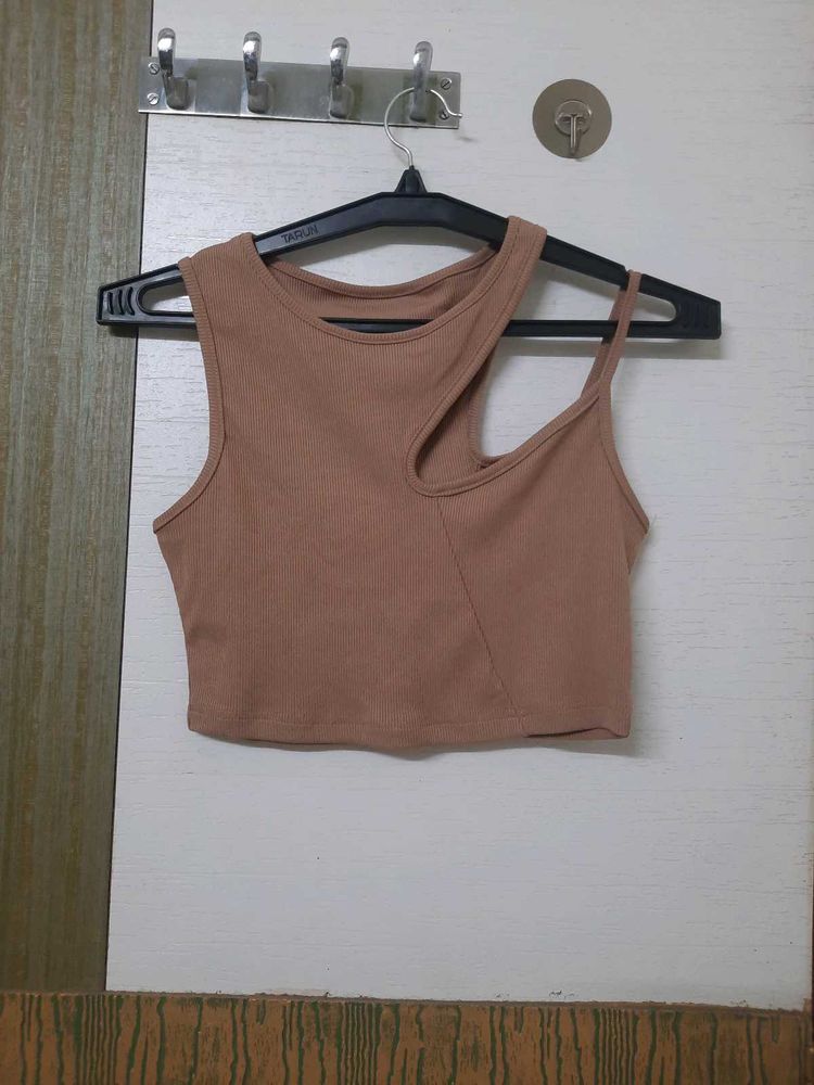 Cutout Top