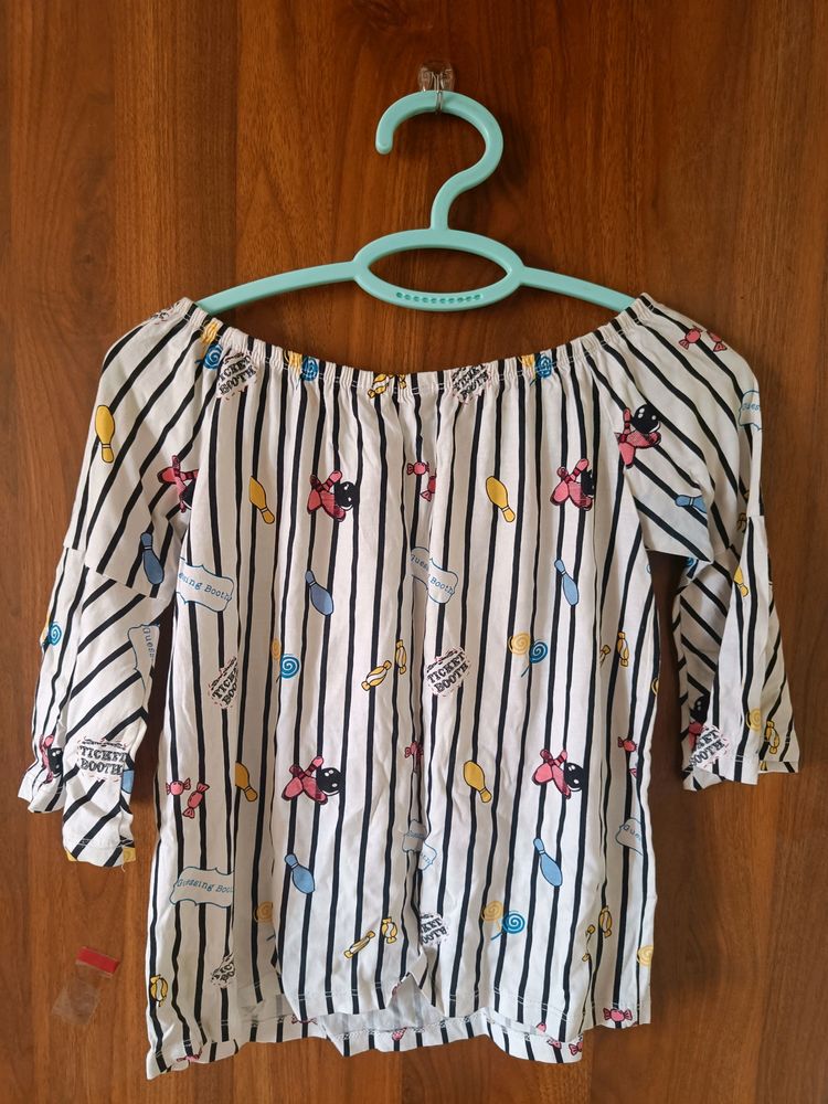 White Casual Printed Off Shoulder Top