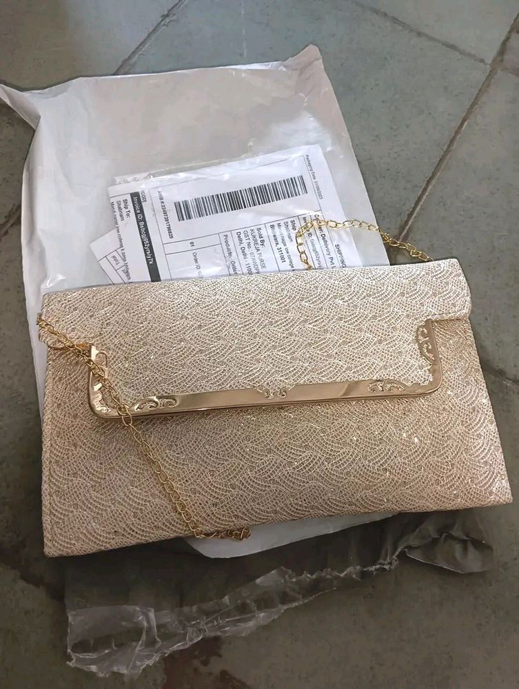 Beautiful Clutches With Golden Chains