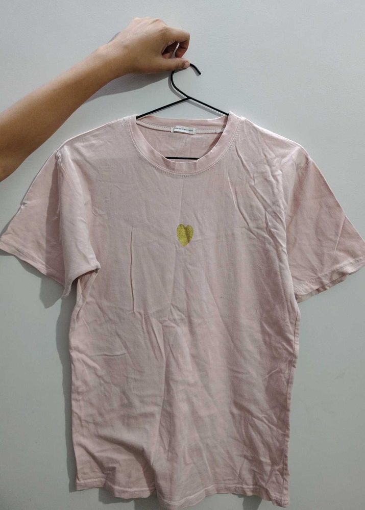 Regular Pink Tshirt With A Small Heart