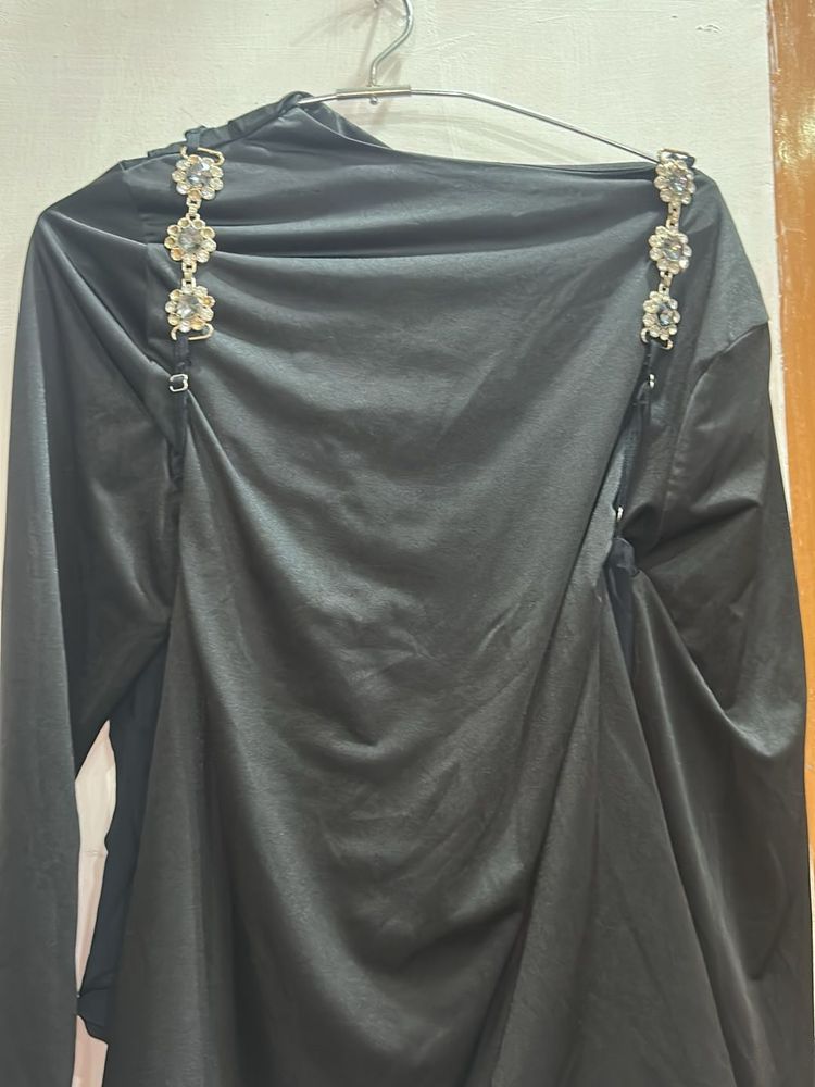 Elegant Black Dress