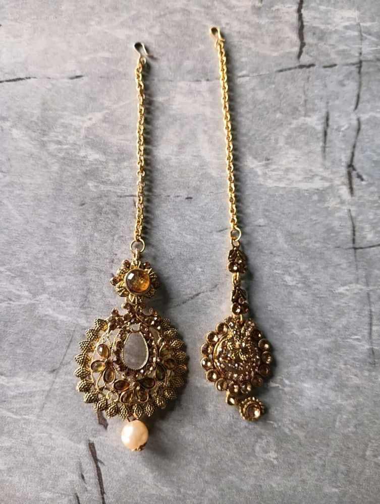 Elegant Maang Tikka Set