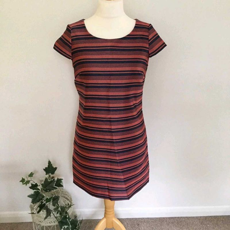 Branded NEXT Woman midi Dress