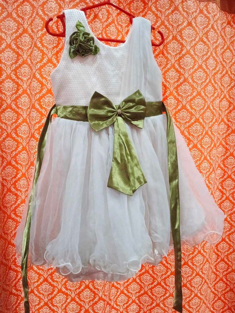 Cute White Party Dress