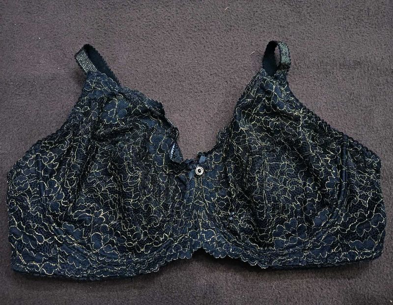 Elegant Black Lace Bra