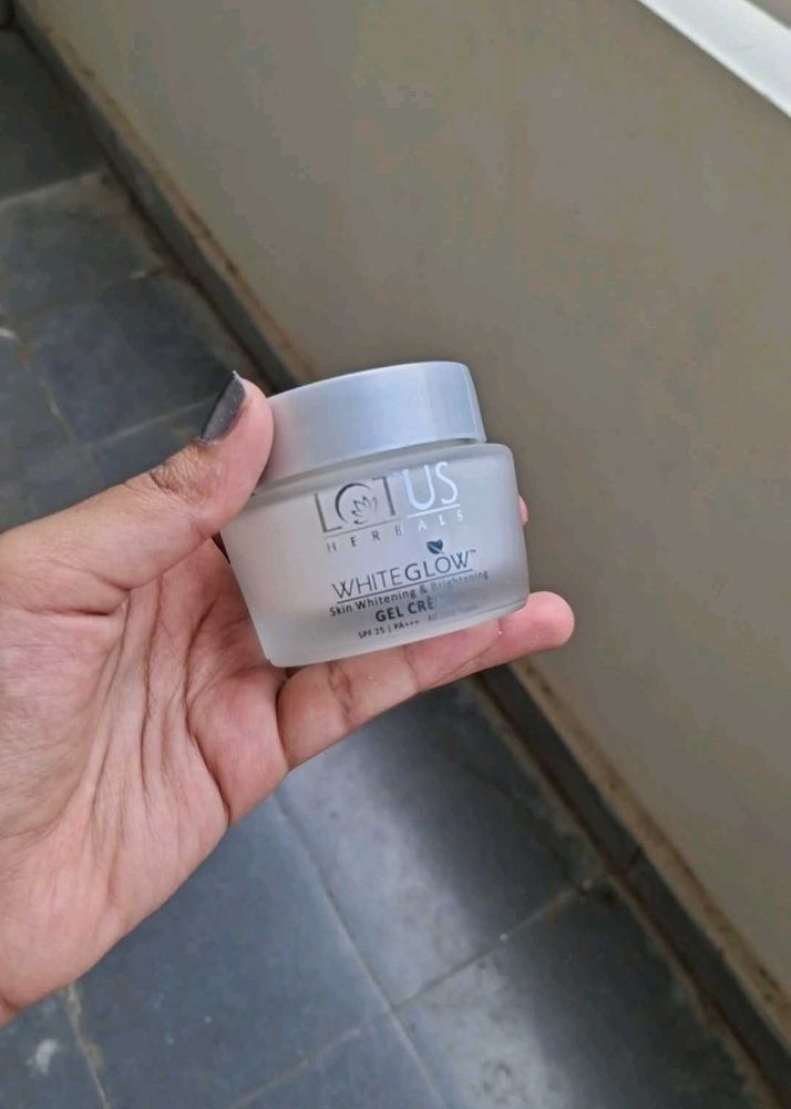 Lotus Skin Tightening Cream