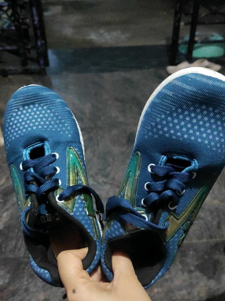 Globus Branded Kids Shoes
