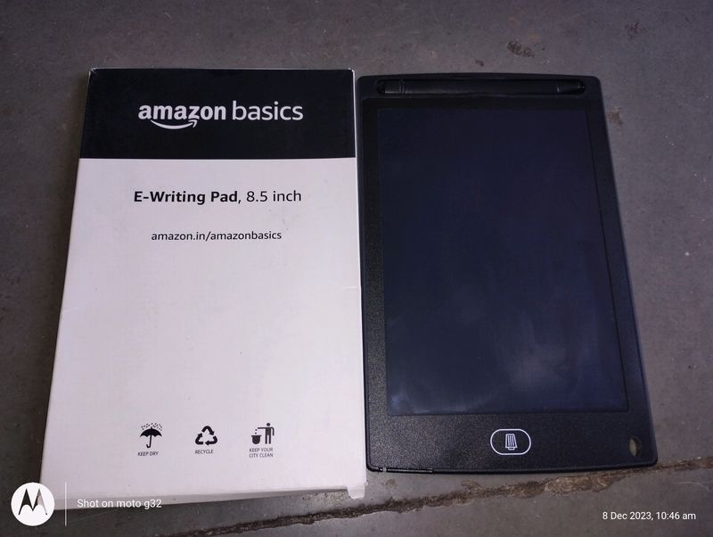 Amazon Basics Led Pad , Ekdam Tagra Hai