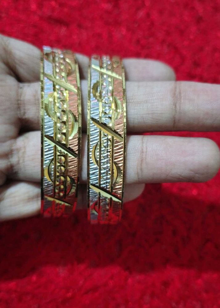 Elegant Gold Bangles 1
