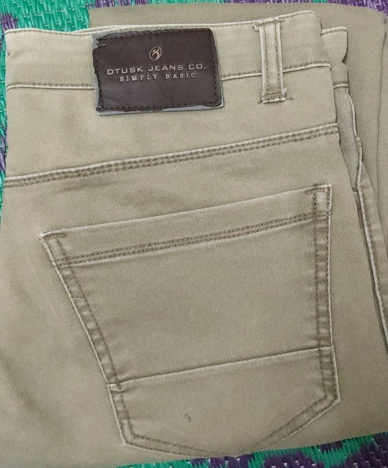 DTUSK Jeans - Simply Basic