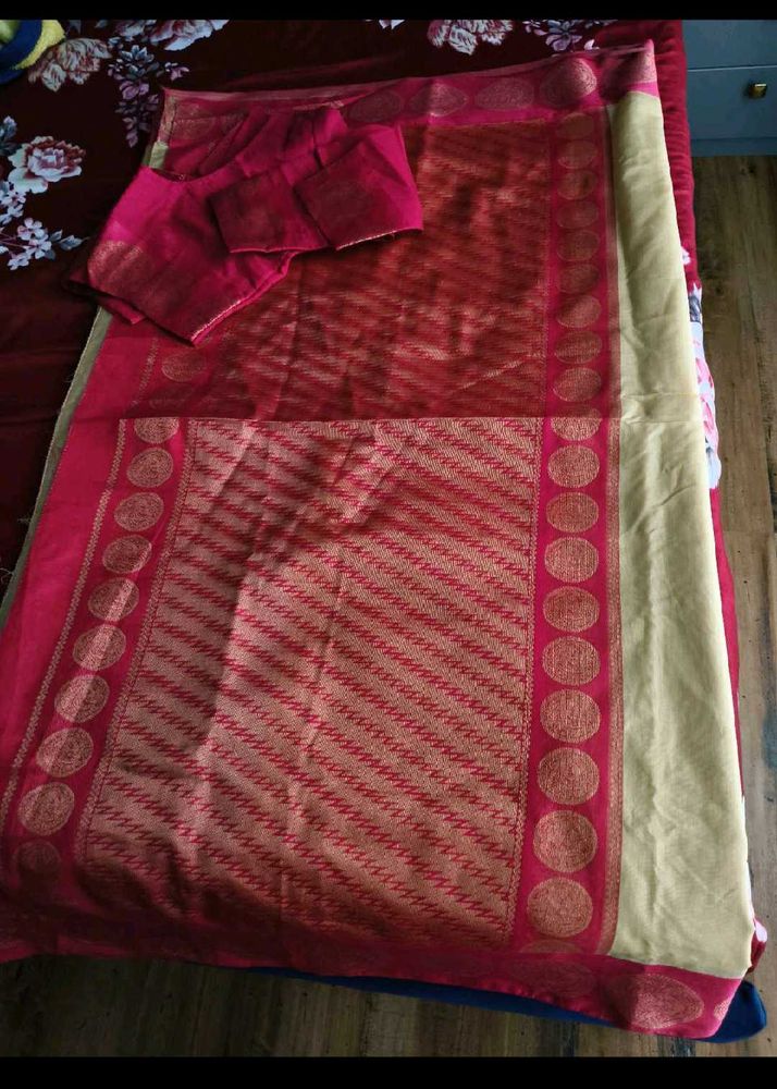 combo of sarees