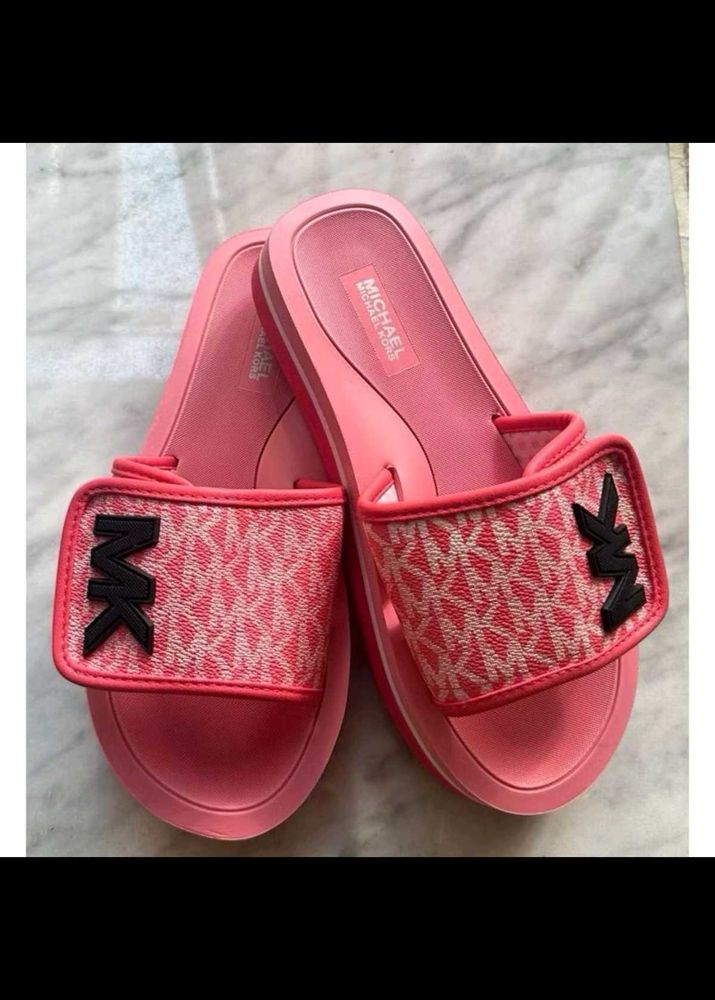 Micheal Kors Slippers