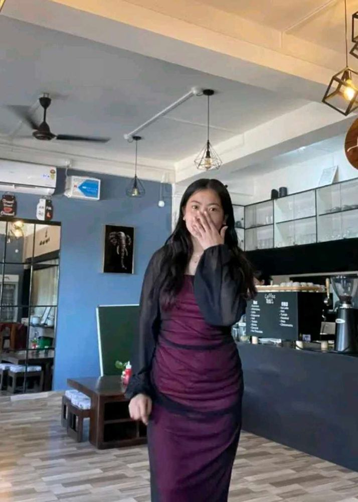 Elegant cherry red bodycon dress