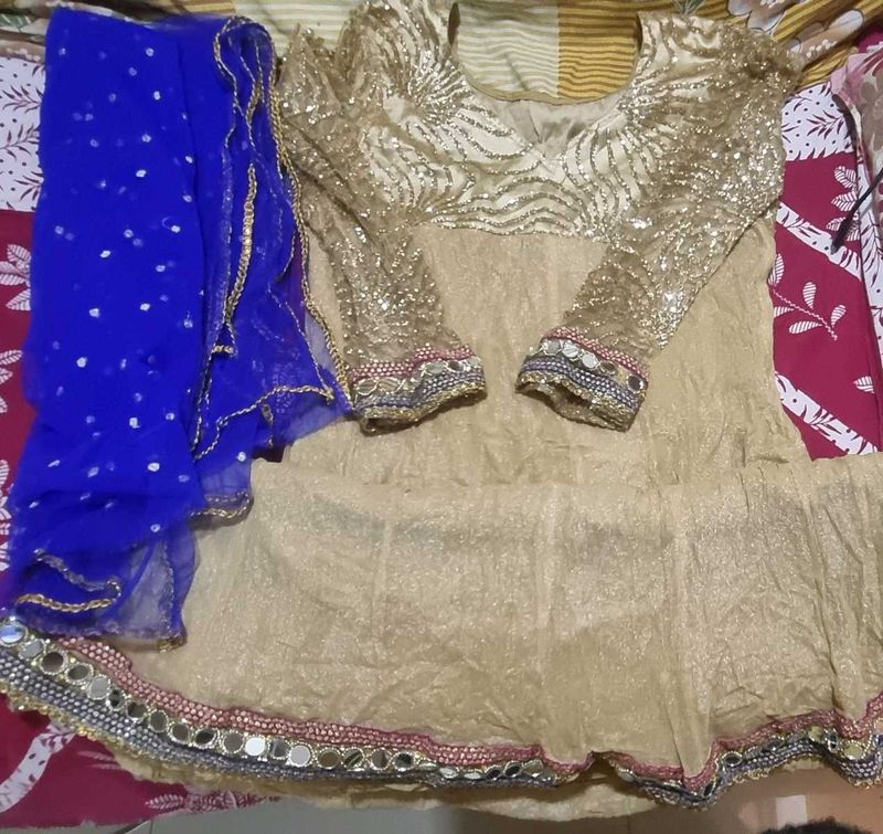 Gown Dupatta