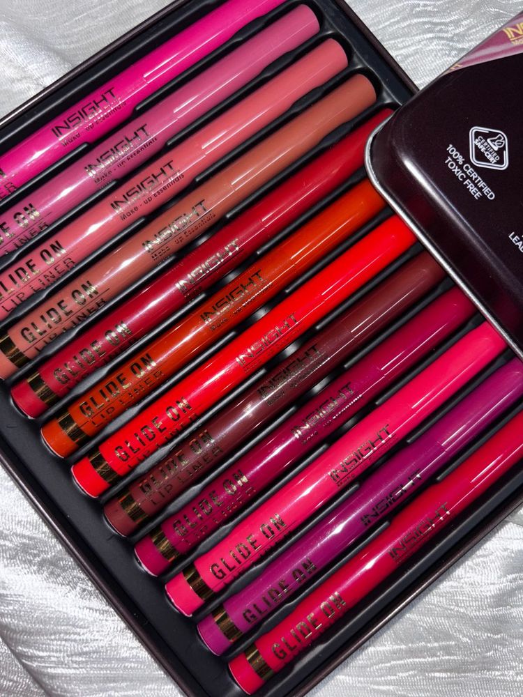 New Insight Lip Liner Set