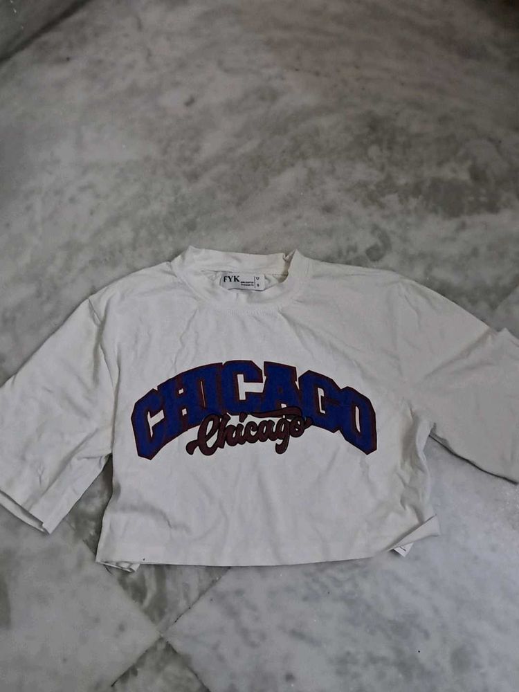 Chicago Cropped Tee