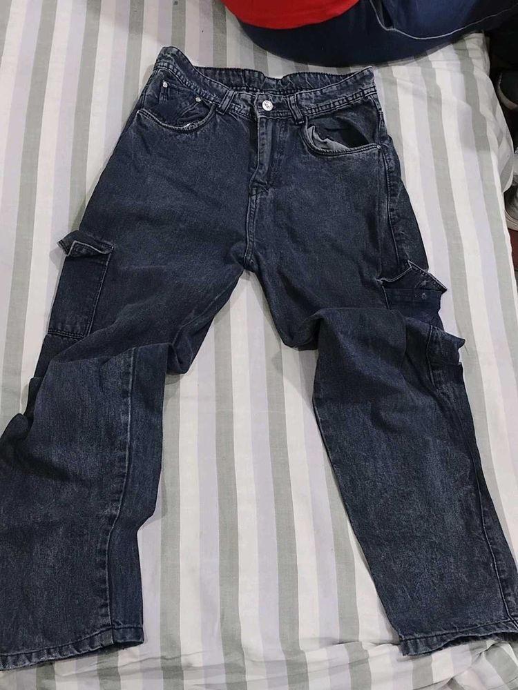 straight jeans