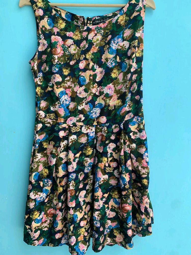 &#34;Floral Elegance: Fit and Flare Summer Dress