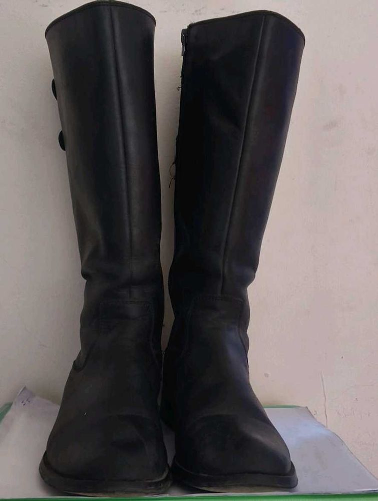 Trending Black High  Boots