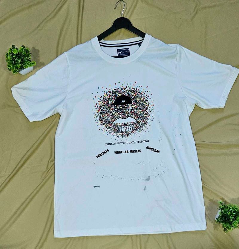 Graphic Print T-Shirt