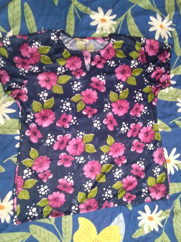 Women&#39;s Top