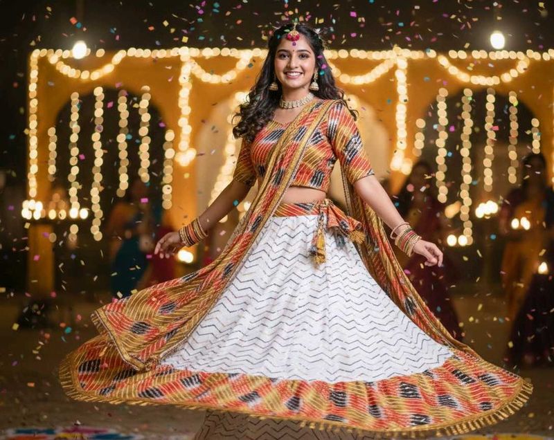 Beautiful Lahanga With Chunni Blouse