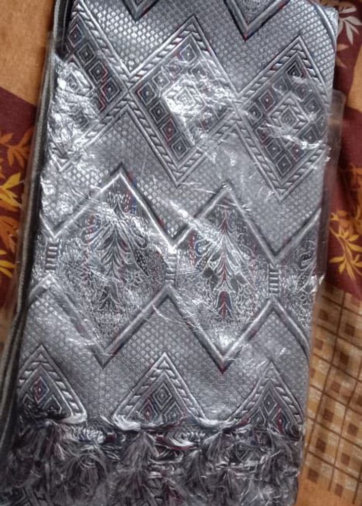 Silver Patterned bedsheet