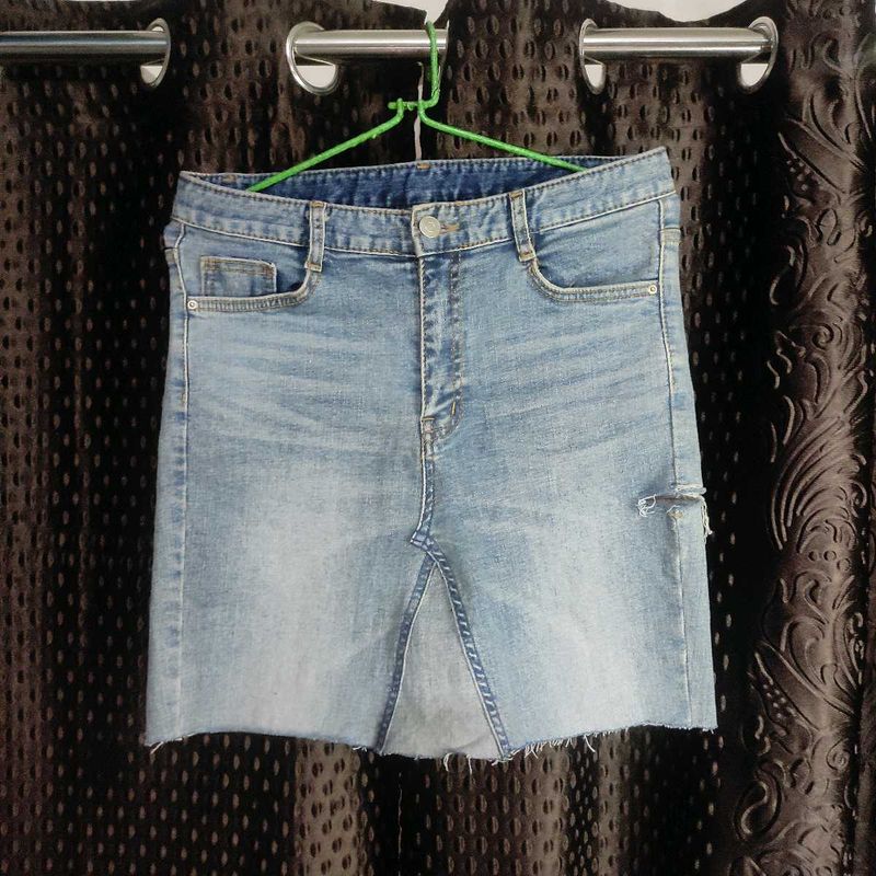 Denim Skirt 💙