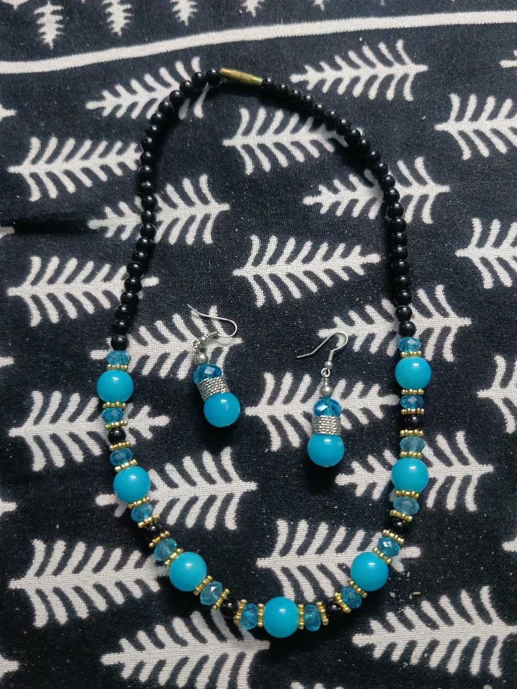 Beaded Necklace Set