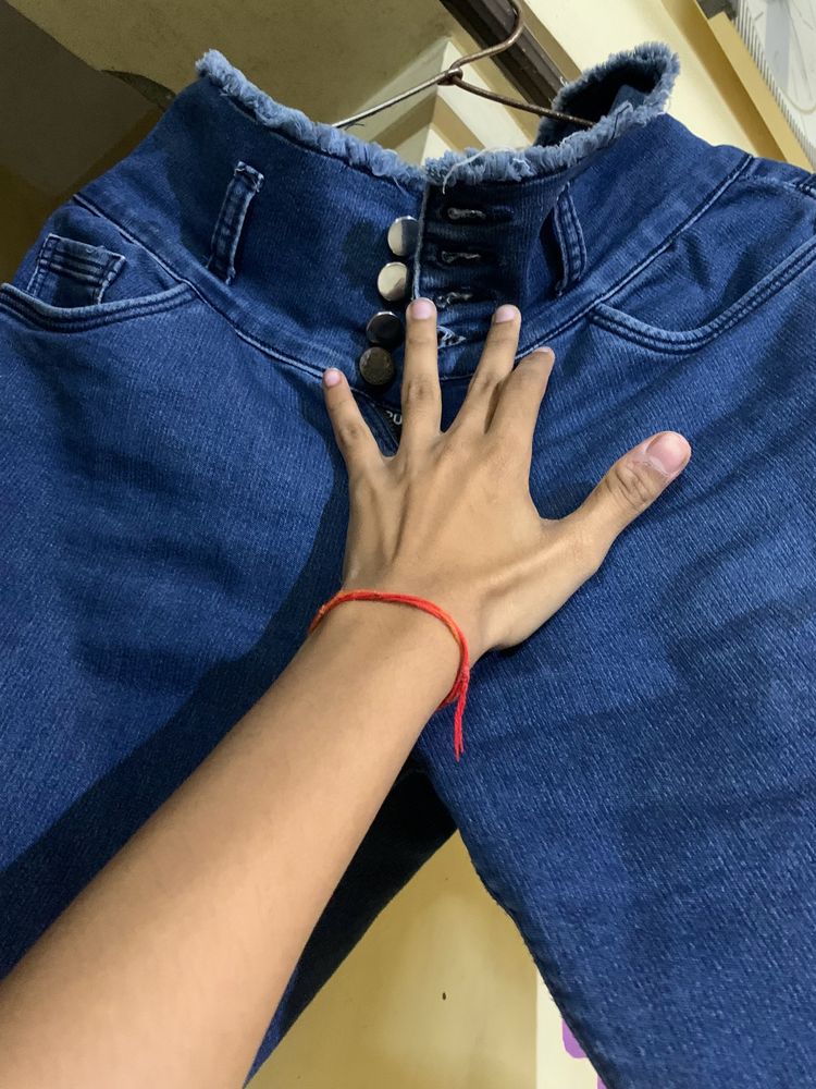 Blue Fitted Jeans