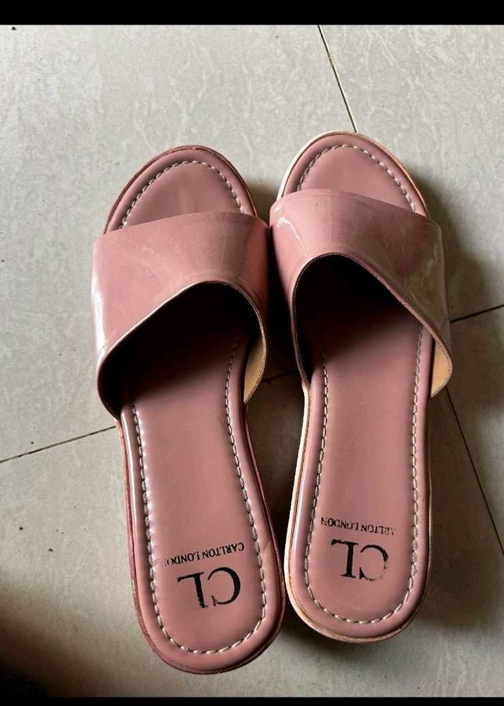 Carlton London Wedges