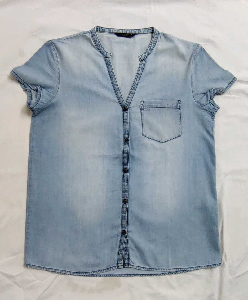 ONLY Denim V- Neck Shirt