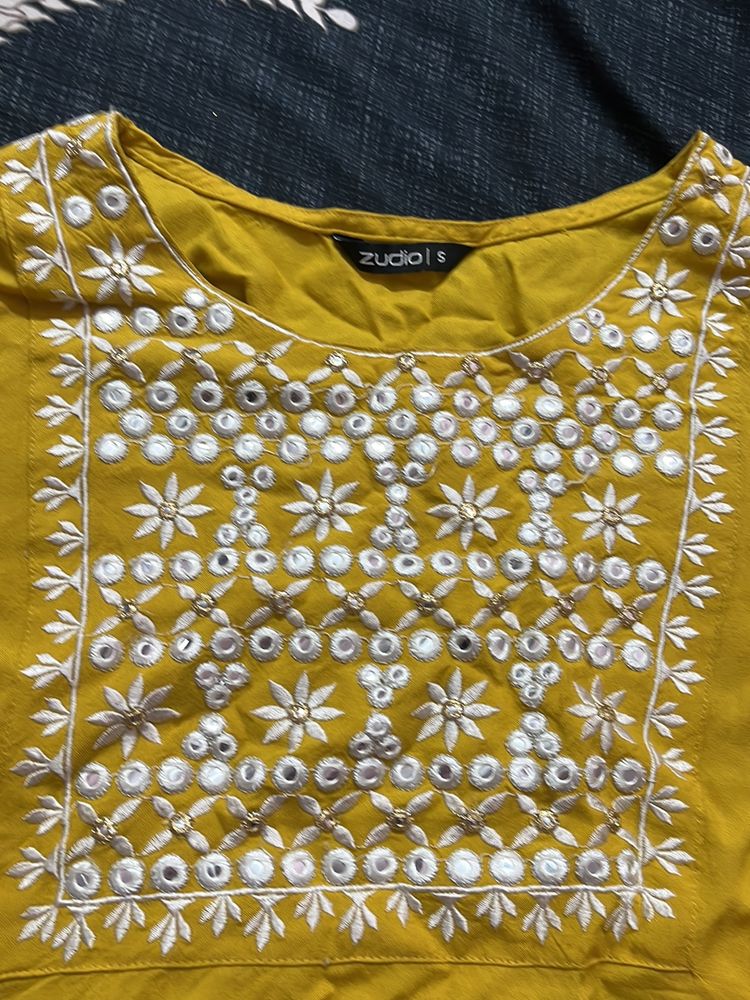 Zudio Kurti